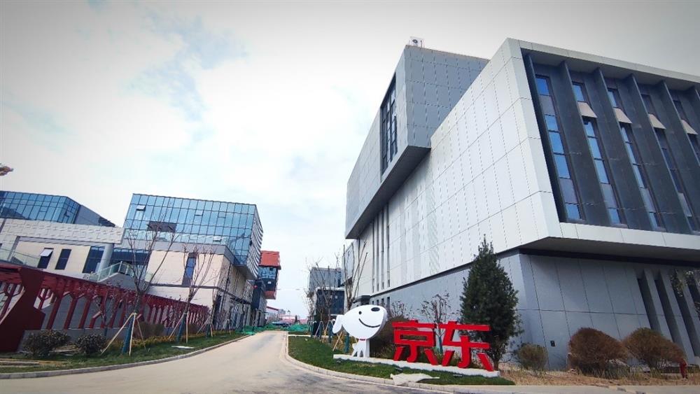 人民網(wǎng)、新華網(wǎng)、大眾網(wǎng)、濟(jì)南電視臺(tái)等多家媒體重磅報(bào)道產(chǎn)發(fā)集團(tuán)高質(zhì)量發(fā)展 成果經(jīng)驗(yàn)